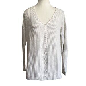 ARITZIA BABATON WHITE V-NECK SWEATER - XS